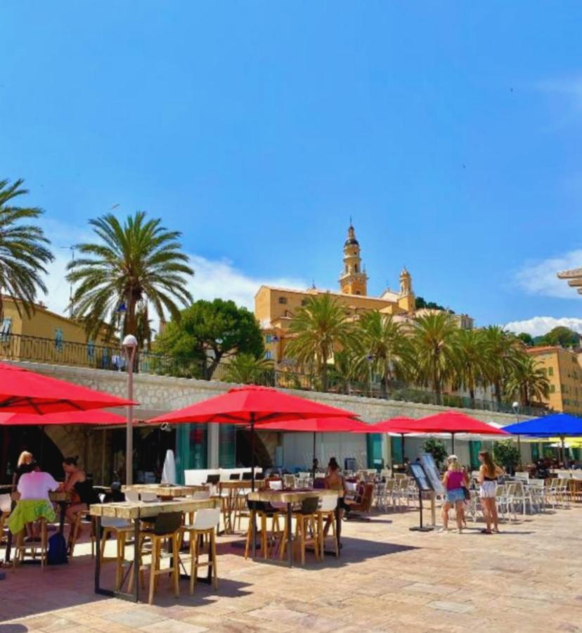 Menton, Centre Historique, Vue Mer Esterno foto