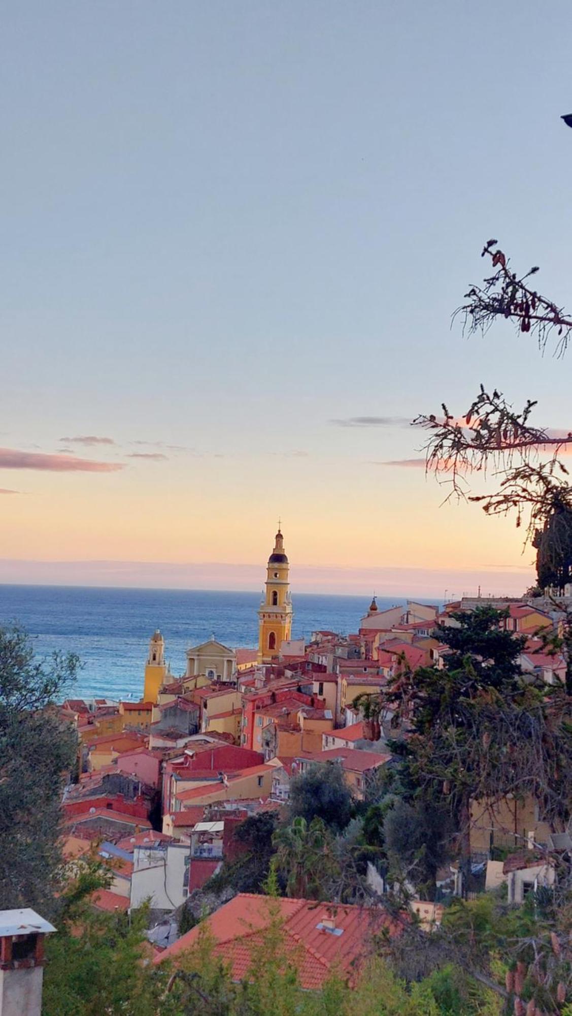Menton, Centre Historique, Vue Mer Esterno foto